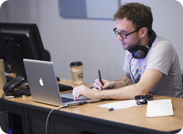 手机号群发平台